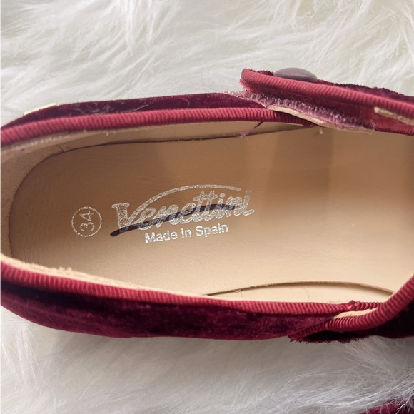 Venettini Velvet Mary Jane Shoes - Deep Red